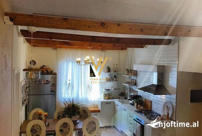 Shtepi ne shitje 3+1 ne Tirane - 173,000 Euro
