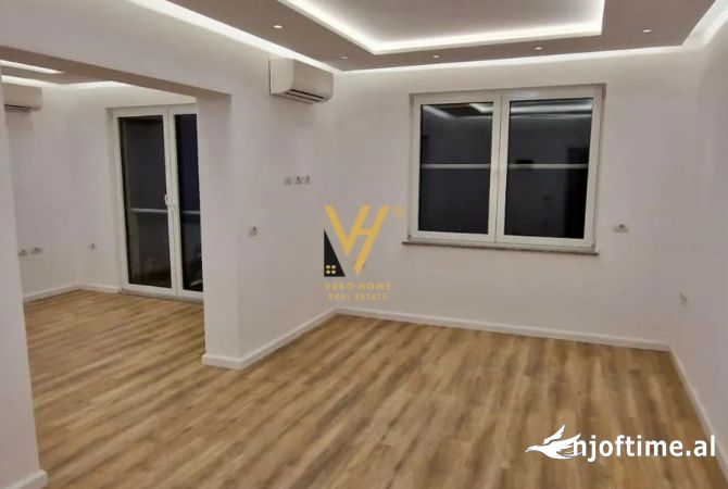 Ambient biznesi me qera 3+1 ne Tirane - 900 Euro