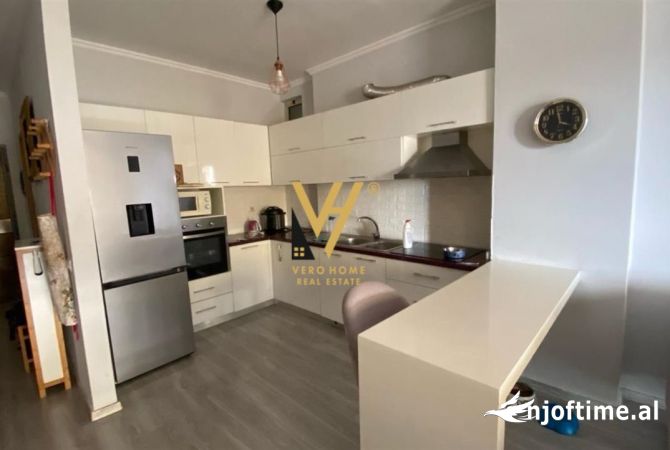 Shtepi ne shitje 2+1 ne Tirane - 280,000 Euro