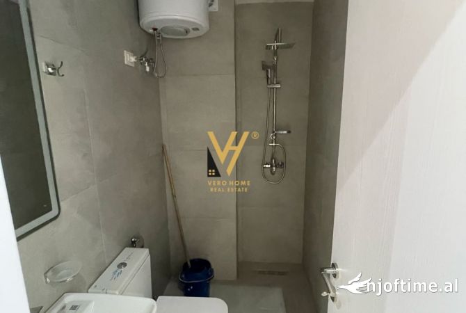 Shtepi ne shitje Apartament ne Tirane, 2+1, Mobilimi E mobiluar, Pagesa 143,000  Euro.