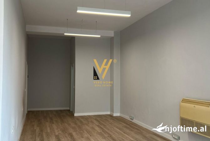 Ambient biznesi me qera 3+1 ne Tirane - 2,000 Euro