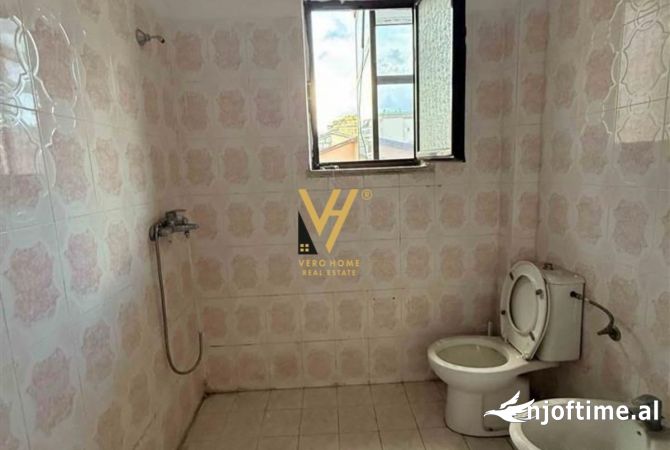 Shtepi ne shitje 3+1 ne Tirane - 315,000 Euro
