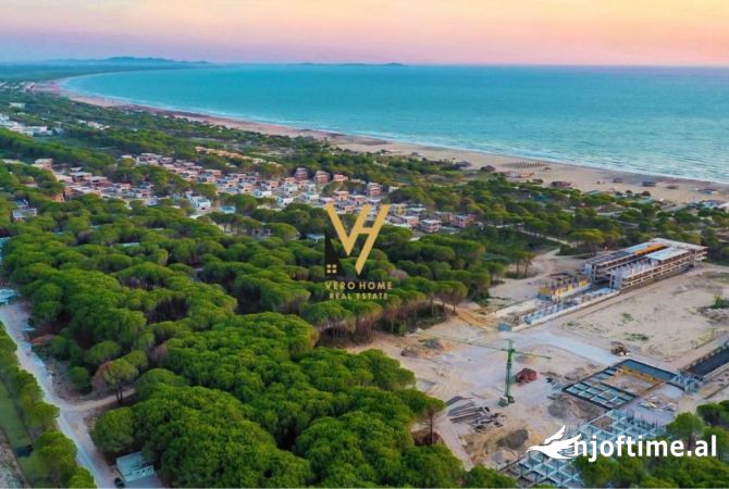Truall ose Toke  ne Durres - 100 Euro