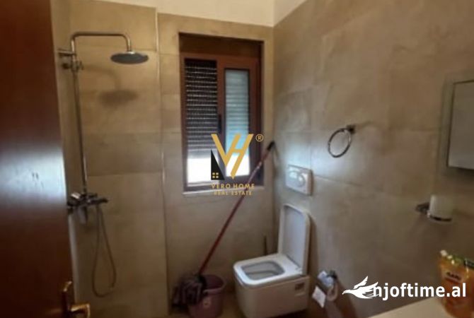 Shtepi ne shitje Apartament ne Durres, 1+1, Mobilimi E mobiluar, Pagesa 73,000  Euro.