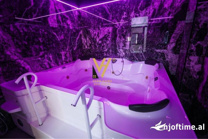 Shtepi ne shitje Apartament ne Tirane, 2+1, Mobilimi E mobiluar, Pagesa 275,000  Euro.