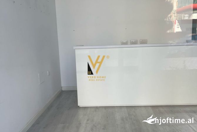 Ambient biznesi me qera 1+1 ne Tirane - 1,000 Euro