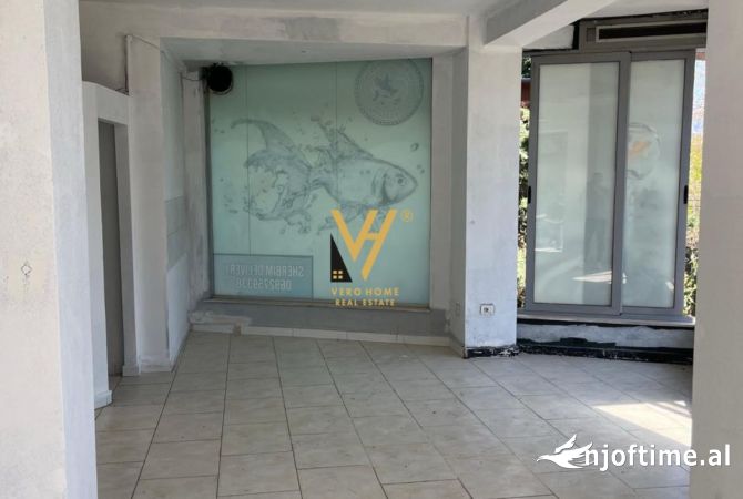 Business Property in Sale 1+1 in Tirana - 160,000 Euro