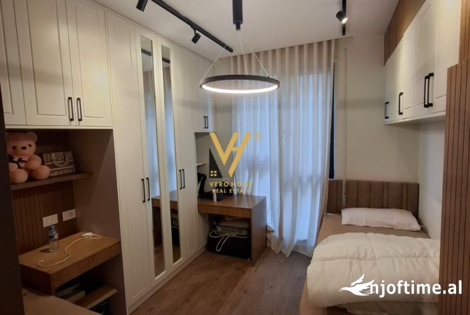 Shtepi me qera Apartament ne Tirane, 2+1, Mobilimi E mobiluar, Pagesa 1,000  Euro.