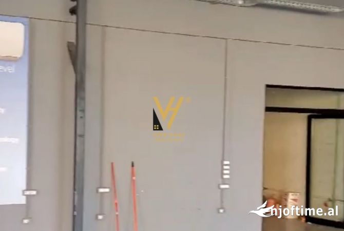 Ambient biznesi me qera 4+1 ne Tirane - 4,000 Euro