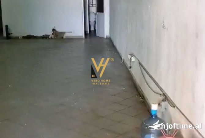 Ambient biznesi me qera 4+1 ne Tirane - 4,000 Euro