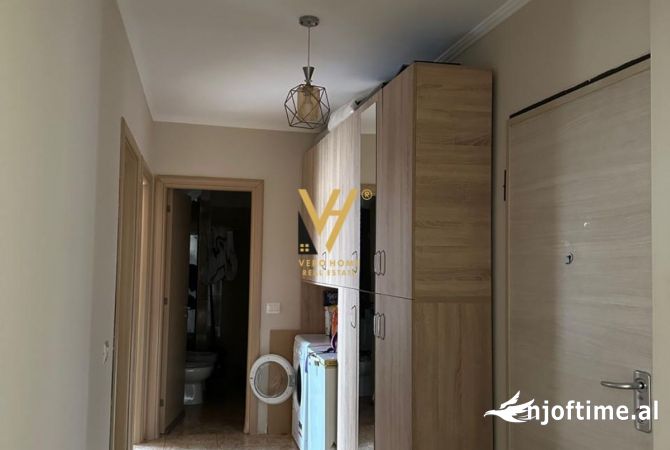 Shtepi me qera Apartament ne Tirane, 2+1, Mobilimi E mobiluar, Pagesa 60,000  Leke.