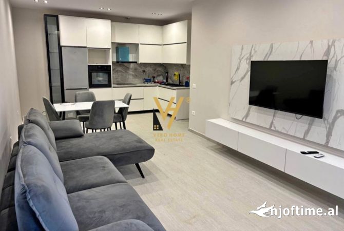 Shtepi me qera 1+1 ne Tirane - 42,000 Leke