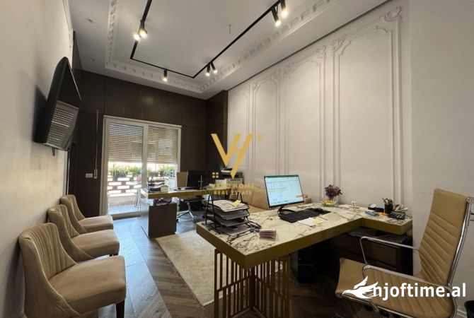 Ambient biznesi me qera 3+1 ne Tirane - 650 Euro