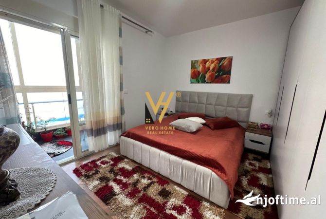 Shtepi ne shitje Apartament ne Durres, 2+1, Mobilimi E mobiluar, Pagesa 180,000  Euro.