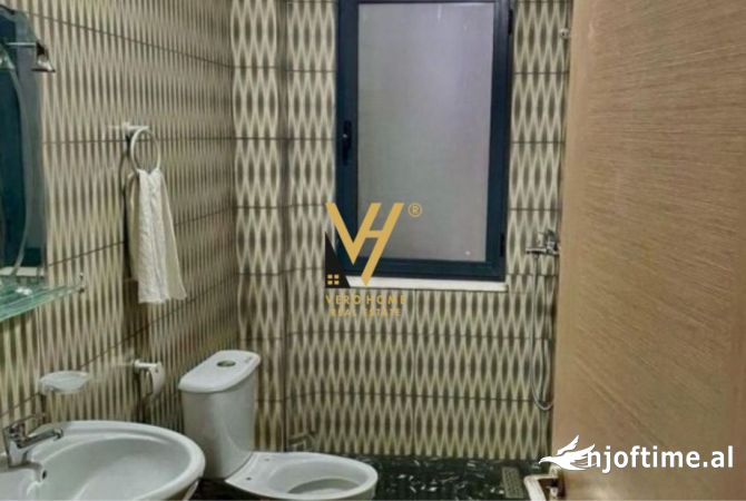 Shtepi me qera Apartament ne Tirane, 1+1, Mobilimi E mobiluar, Pagesa 400  Euro.