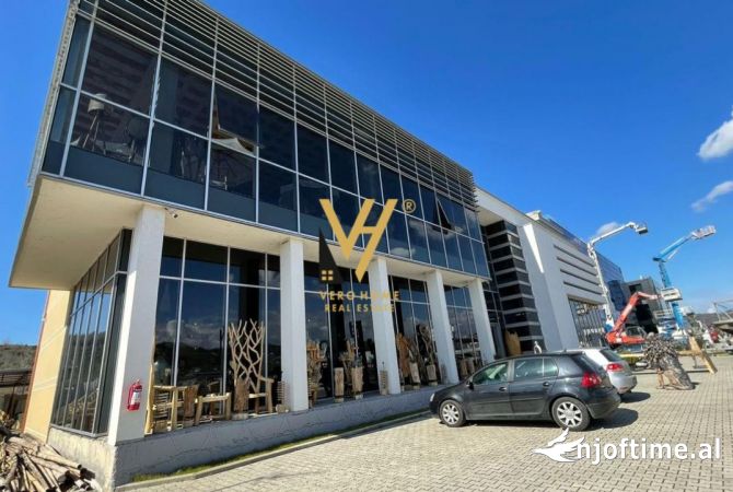 Business Property in Sale 3+1 in Tirana - 3,000,000 Euro