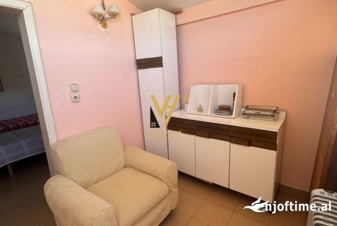 Shtepi me qera 1+1 ne Tirane - 50,000 Leke
