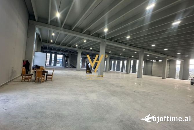 Ambient biznesi me qera 3+1 ne Tirane - 36,000 Euro