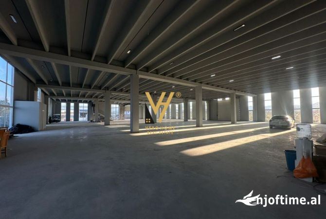 Ambient biznesi me qera 3+1 ne Tirane - 36,000 Euro
