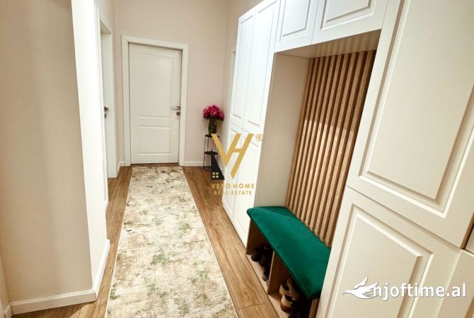 Shtepi ne shitje Apartament ne Tirane, 2+1, Mobilimi E mobiluar, Pagesa 210,000  Euro.