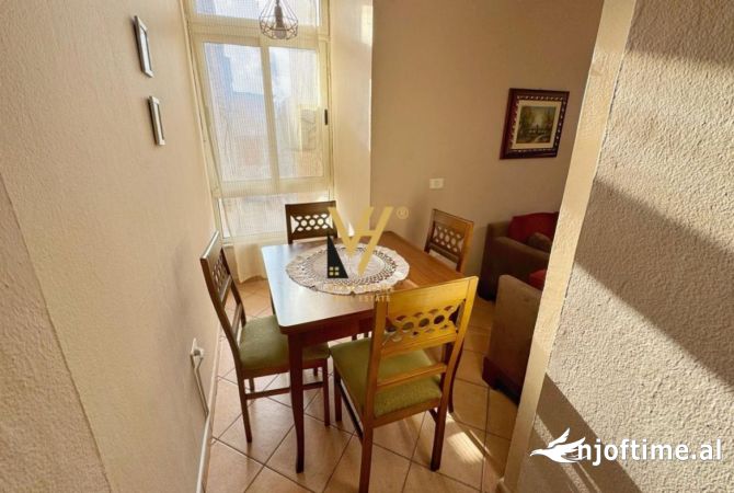 Shtepi me qera Apartament ne Tirane, 1+1, Mobilimi E mobiluar, Pagesa 600  Euro.