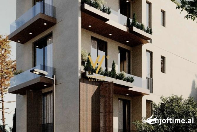 Ambiente Commerciale in Vendita 5+1 a Santa Quaranta - 1,700,000 Euro