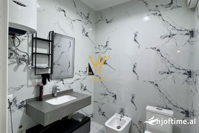 Shtepi ne shitje Apartament ne Tirane, 2+1, Mobilimi E mobiluar, Pagesa 250,000  Euro.