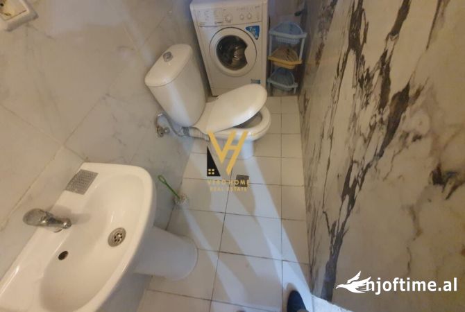 Shtepi me qera Apartament ne Tirane, 1+1, Mobilimi E mobiluar, Pagesa 450  Euro.