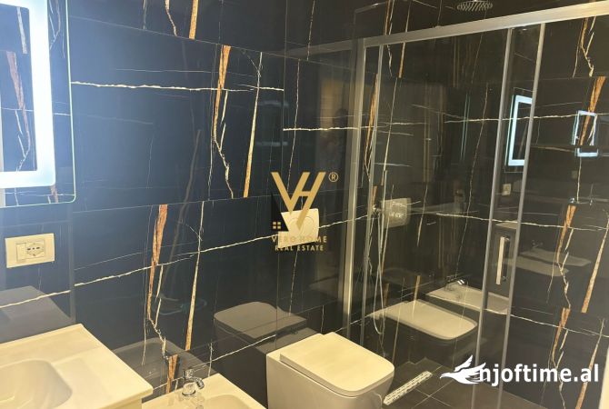 Shtepi ne shitje Apartament ne Vlore, 1+1, Mobilimi E mobiluar, Pagesa 75,000  Euro.