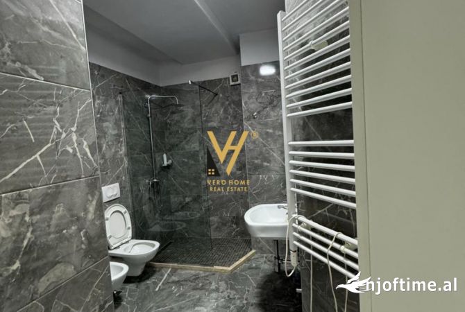 Shtepi me qera Apartament ne Tirane, 1+1, Mobilimi E mobiluar, Pagesa 700  Euro.