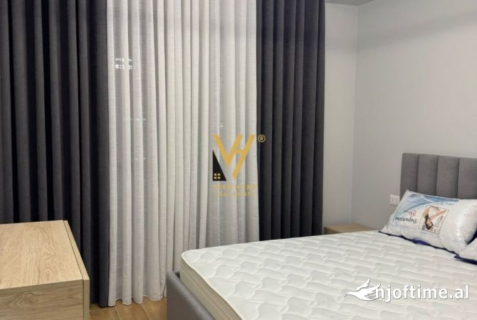 Shtepi me qera Apartament ne Tirane, 2+1, Mobilimi E mobiluar, Pagesa 700  Euro.