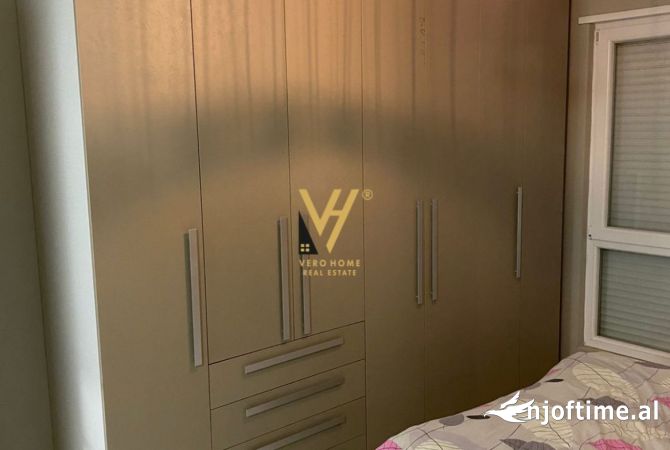 Shtepi me qera Apartament ne Tirane, 2+1, Mobilimi E mobiluar, Pagesa 600  Euro.