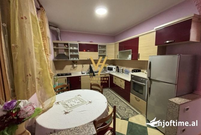 Shtepi ne shitje 4+1 ne Tirane - 480,000 Euro