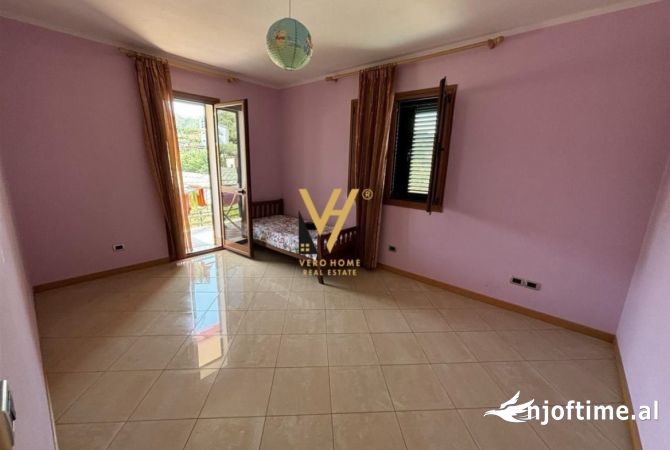 Shtepi ne shitje 4+1 ne Tirane - 480,000 Euro