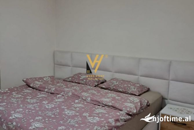 Shtepi me qera 2+1 ne Tirane - 650 Euro
