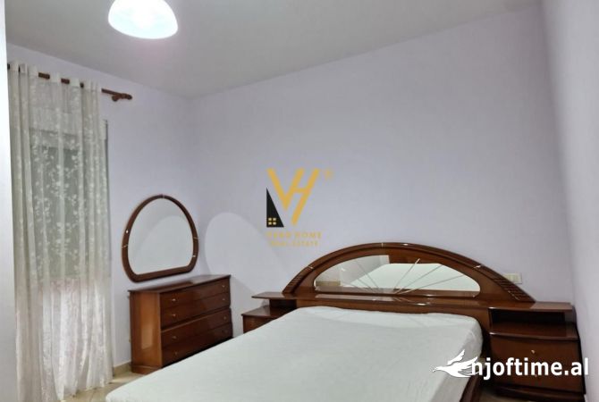 Shtepi me qera 1+1 ne Tirane - 450 Euro
