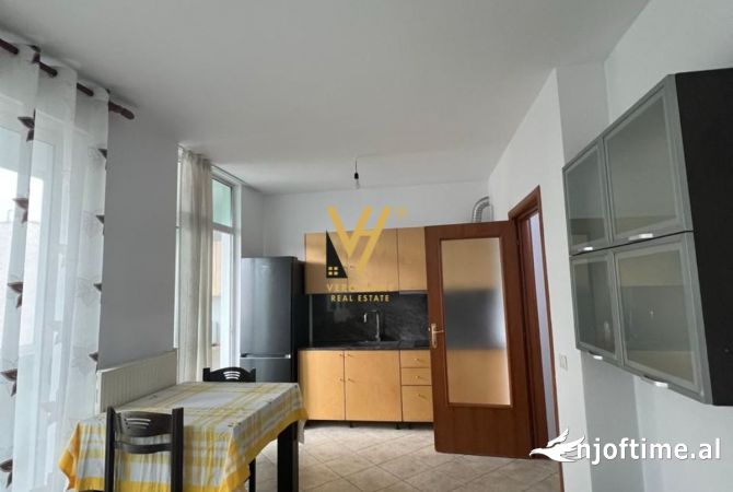 Shtepi me qera 1+1 ne Tirane - 55,000 Leke