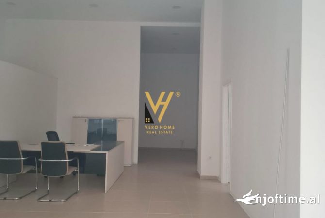 Ambient biznesi me qera 1+1 ne Tirane - 1,500 Euro