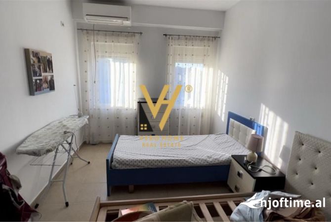 Shtepi ne shitje 1+1 ne Tirane - 150,000 Euro