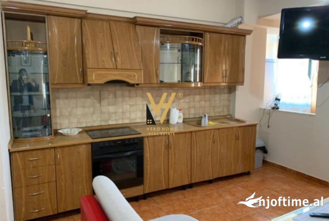 Shtepi me qera 2+1 ne Tirane - 500 Euro