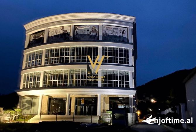 Ambient biznesi me qera 6+1 ne Tirane - 5,000 Euro