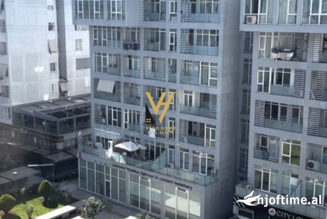 Ambient biznesi me qera 3+1 ne Tirane - 600 Euro