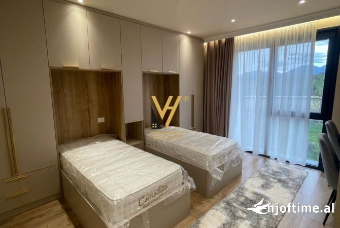 Shtepi me qera Apartament ne Tirane, 2+1, Mobilimi E mobiluar, Pagesa 1,200  Euro.