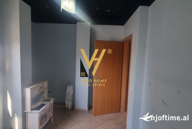 Shtepi ne shitje 2+1 ne Tirane - 208,000 Euro