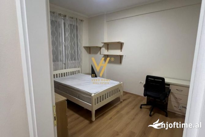 Shtepi me qera Apartament ne Tirane, 2+1, Mobilimi E mobiluar, Pagesa 600  Euro.