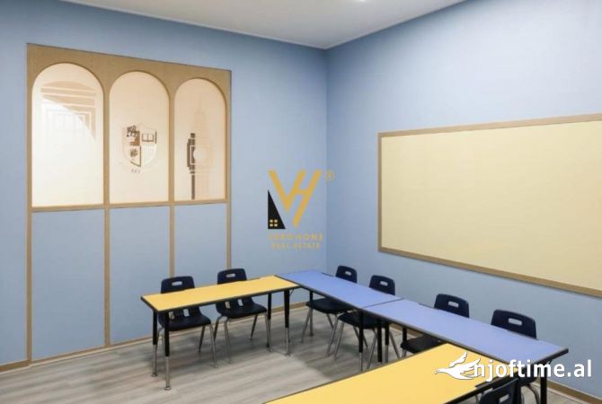 Ambient biznesi me qera 3+1 ne Tirane - 1,200 Euro