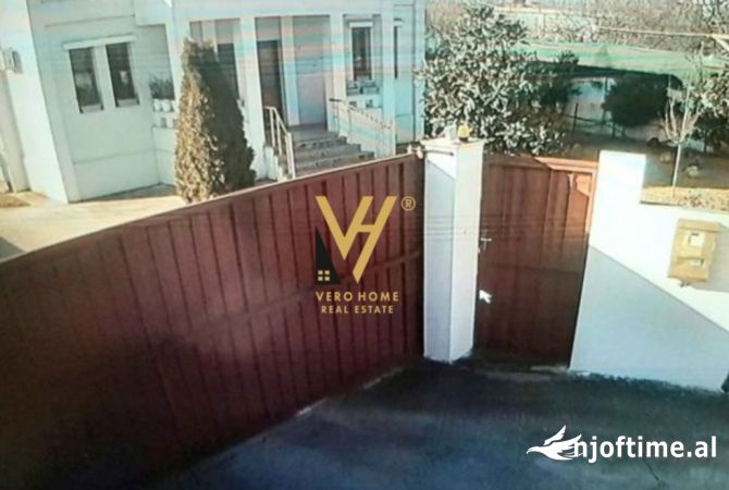 House for Sale 4+1 in Tirana - 180,000 Euro