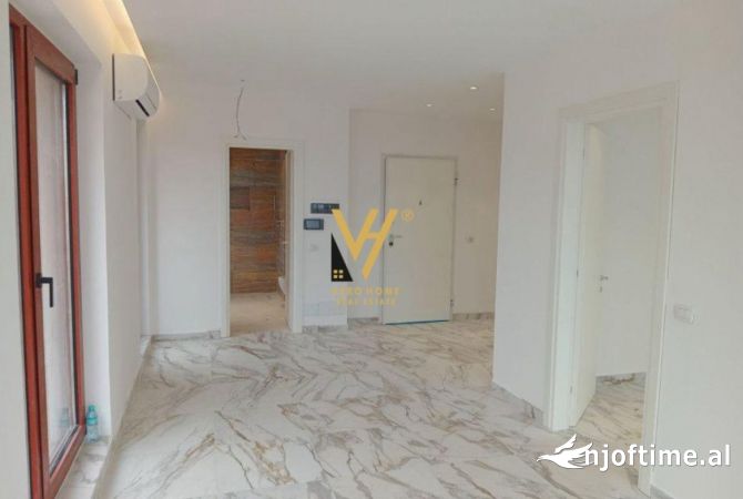 Ambient biznesi me qera 3+1 ne Tirane - 1,250 Euro