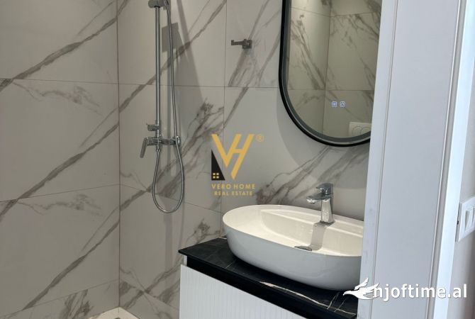 JEPET ZYRE 123 M2 ME QERA TE LAKEVIEW RESIDENCE 1.300 EURO