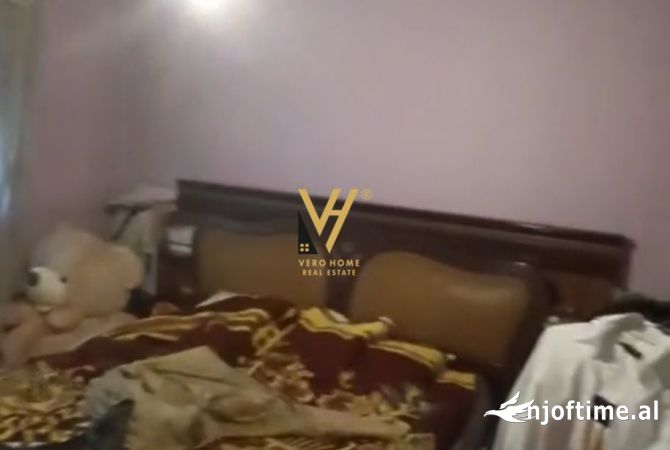 Shtepi ne shitje 1+1 ne Tirane - 140,000 Euro